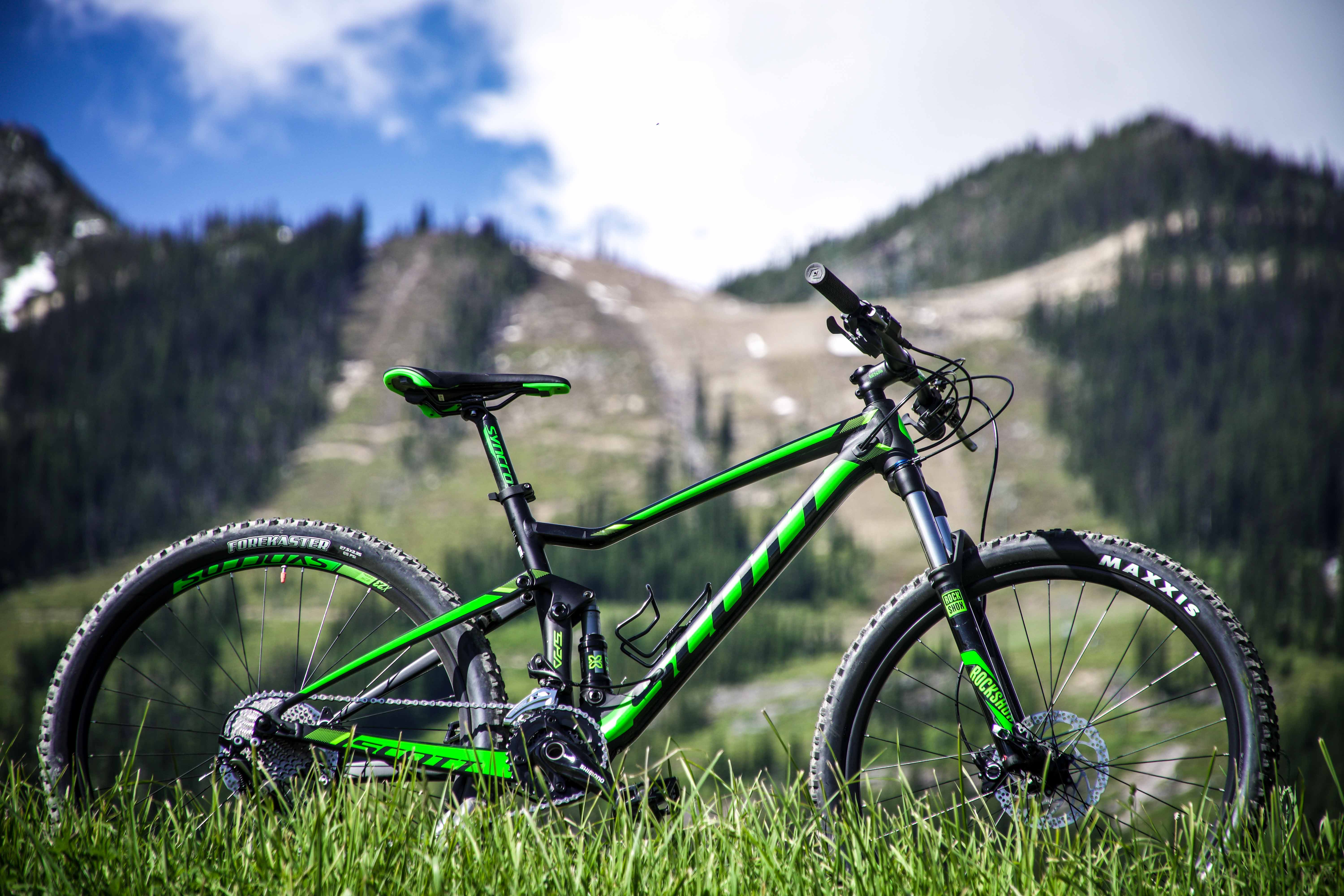 Велосипед горный зеленый
